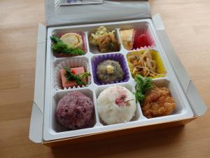行楽弁当