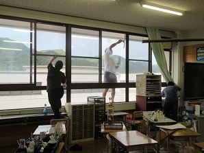 01