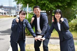 かみのやま地域おこし協力隊員写真