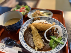 ばぁちゃんず特製カレー